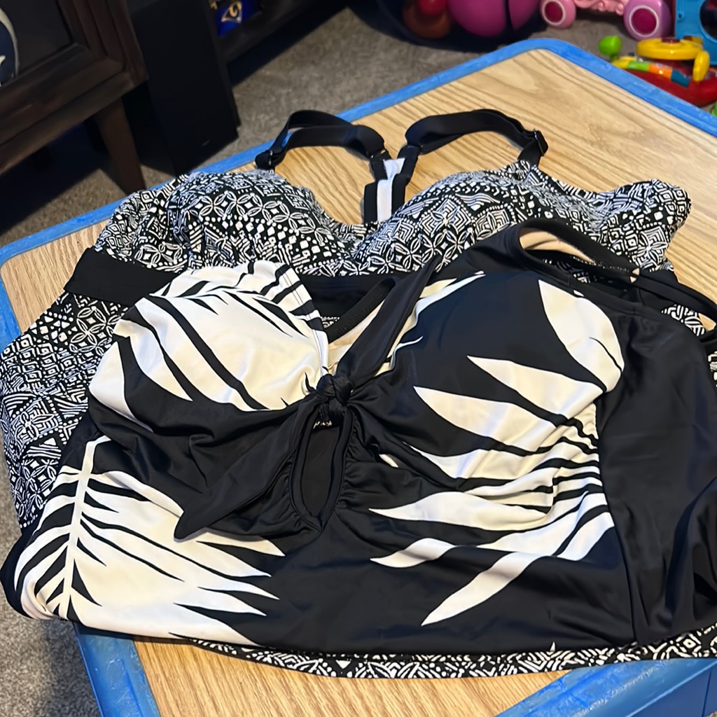 1 One Piece Bathing Suit And 1 Bathing Suit Top That Is Adorable Worn As A Top